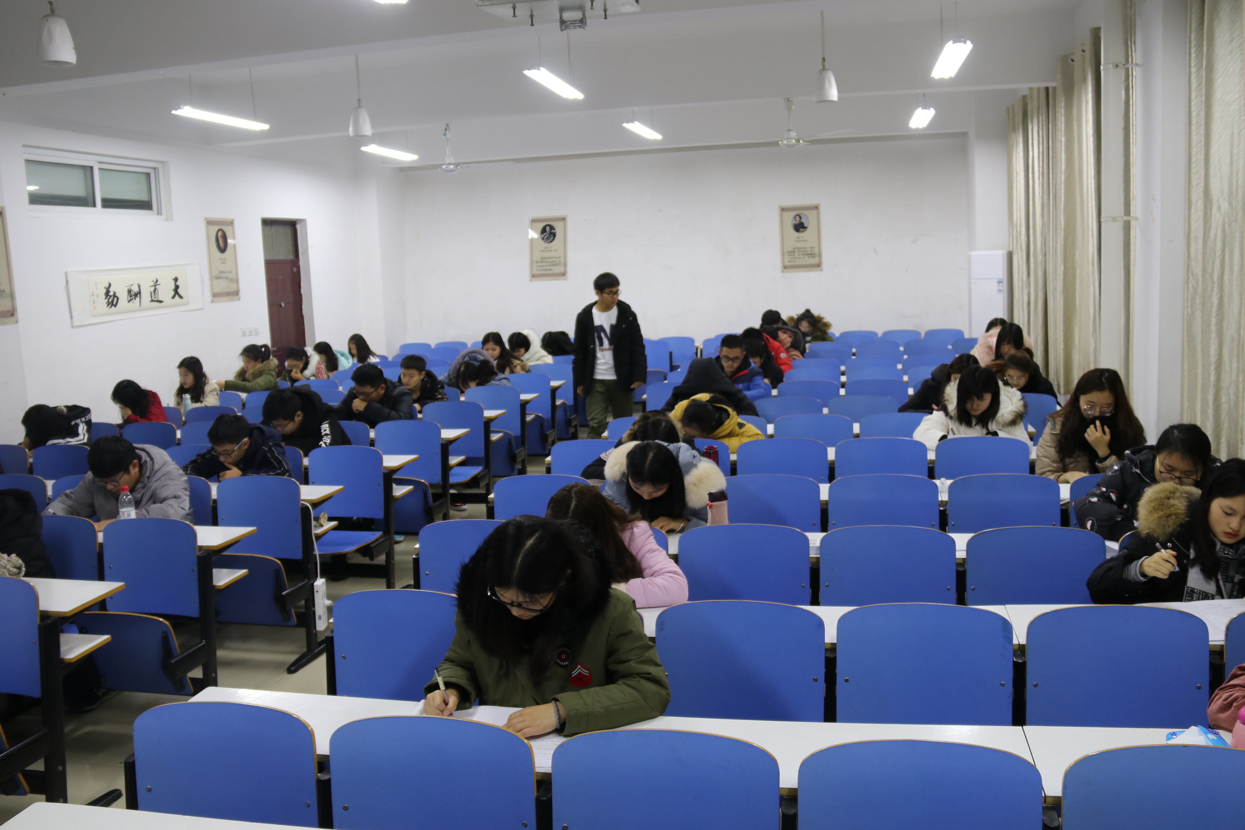 IMG_0020.JPG IMG_0020.JPG